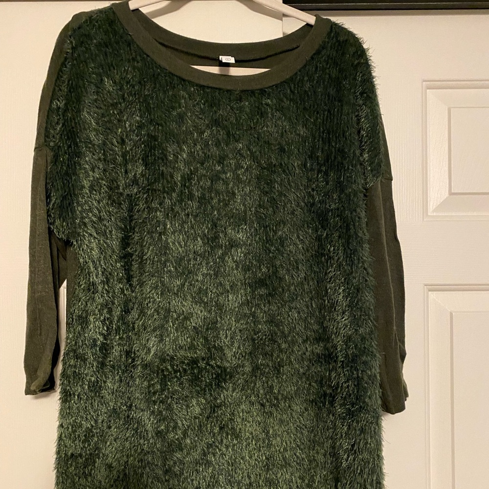 NWOT L Honeyme top